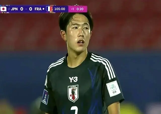 心中默默祈, 球迷们的欢, 间跌至谷底